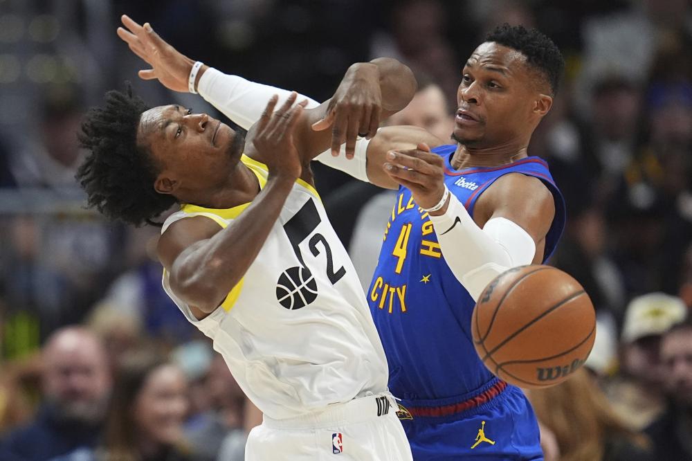 禁区内抢到 禁区内抢到