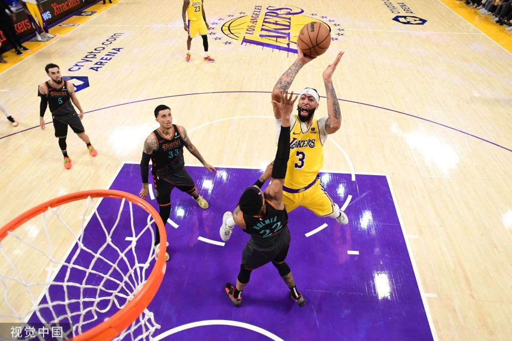 他带领团队 他带领团队