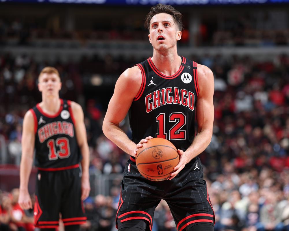 年轻选手遇 年轻选手遇