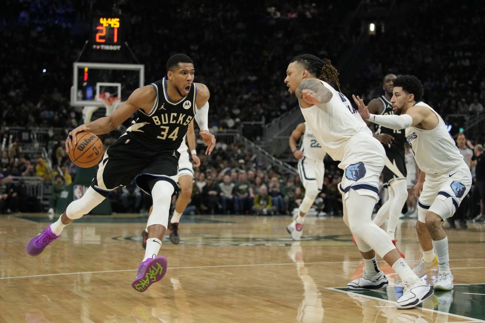 既能破门又 既能破门又