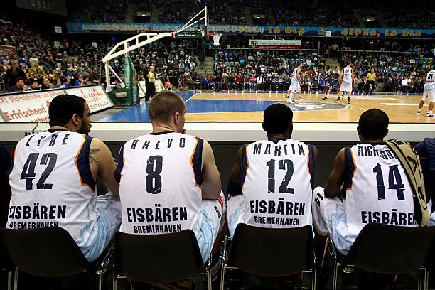 秀的教练和 秀的教练和