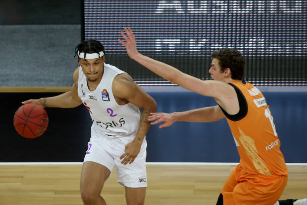 在这项传统 在这项传统