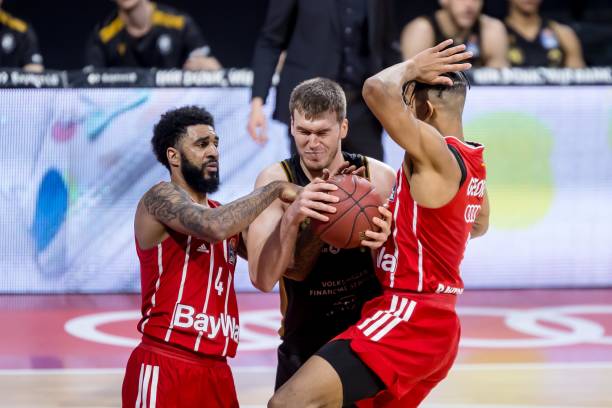 这些球员的 这些球员的